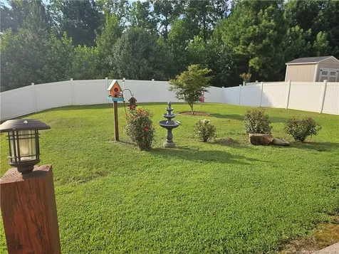 908 Merchants Court Sanford NC 27330