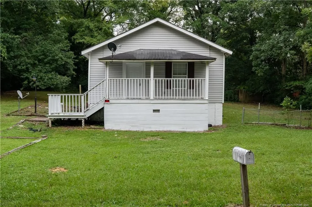 1913 Burnett Avenue Fayetteville NC 28306