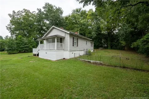 1913 Burnett Avenue Fayetteville NC 28306