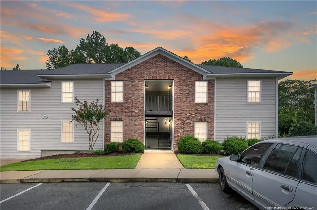 3215 Bolt Rock Way Fayetteville NC 28306