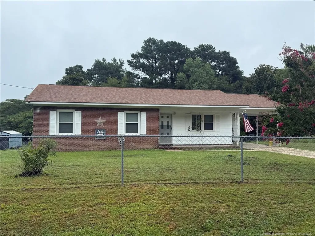 232 Hendrix Road Raeford NC 28376