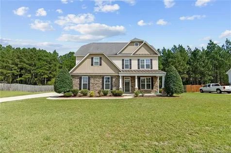 5166 Aberdeen Road Raeford NC 28376