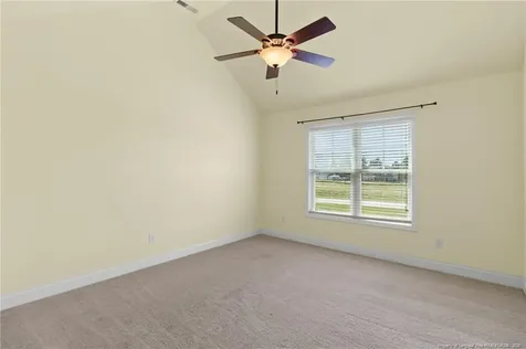 5166 Aberdeen Road Raeford NC 28376