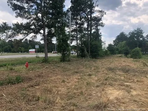 6415 Fayetteville Road Raeford NC 28376