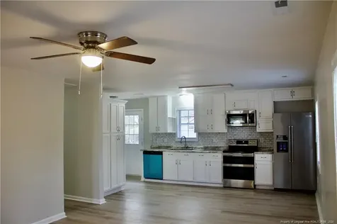 105 Goodyear Avenue Fayetteville NC 28303