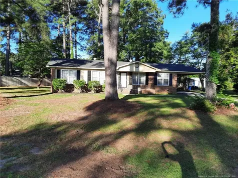 6401 Worthington Drive Fayetteville NC 28304