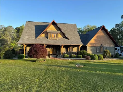 5363 Clubhouse Lane Hope Mills NC 28348