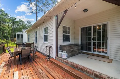 240 Captain Harbor Sanford NC 27332