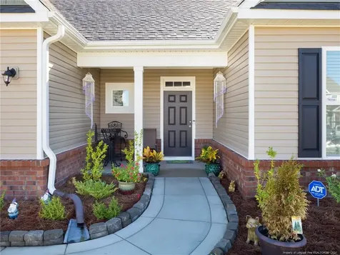196 Brentmoor Drive Raeford NC 28376