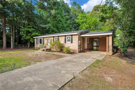 837 71st School Road Fayetteville NC 28314