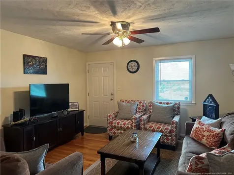 626 Pleasant Loop Fayetteville NC 28311