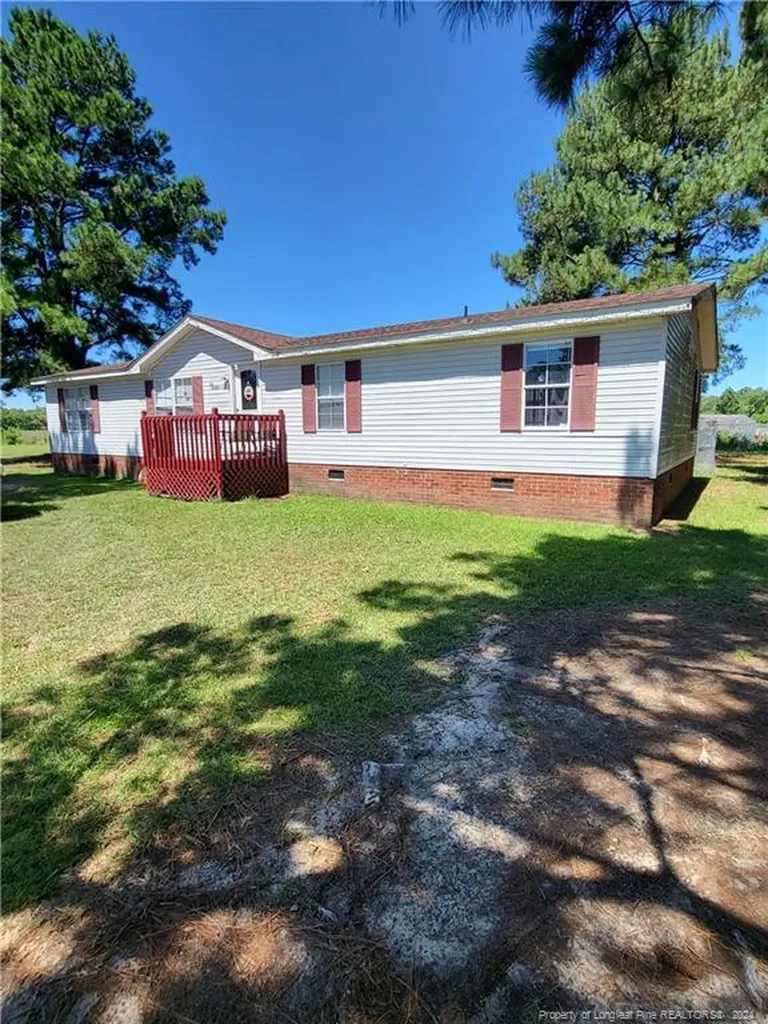 64 Derby Lane Parkton NC 28371