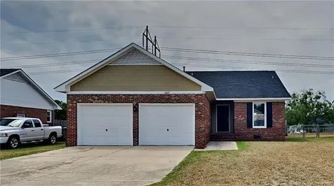 5687 Juneberry Lane Fayetteville NC 28304