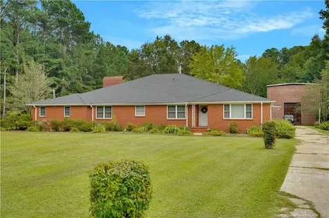 1882 Dunn Road Eastover NC 28312