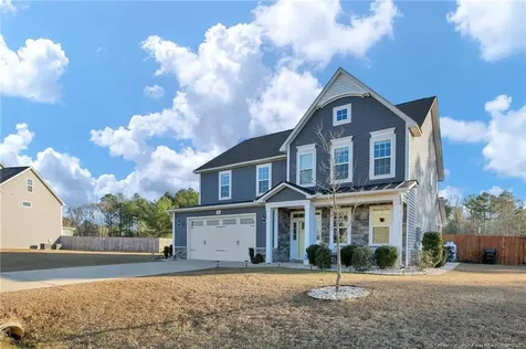 1427 Creekwood Road Hope Mills NC 28348