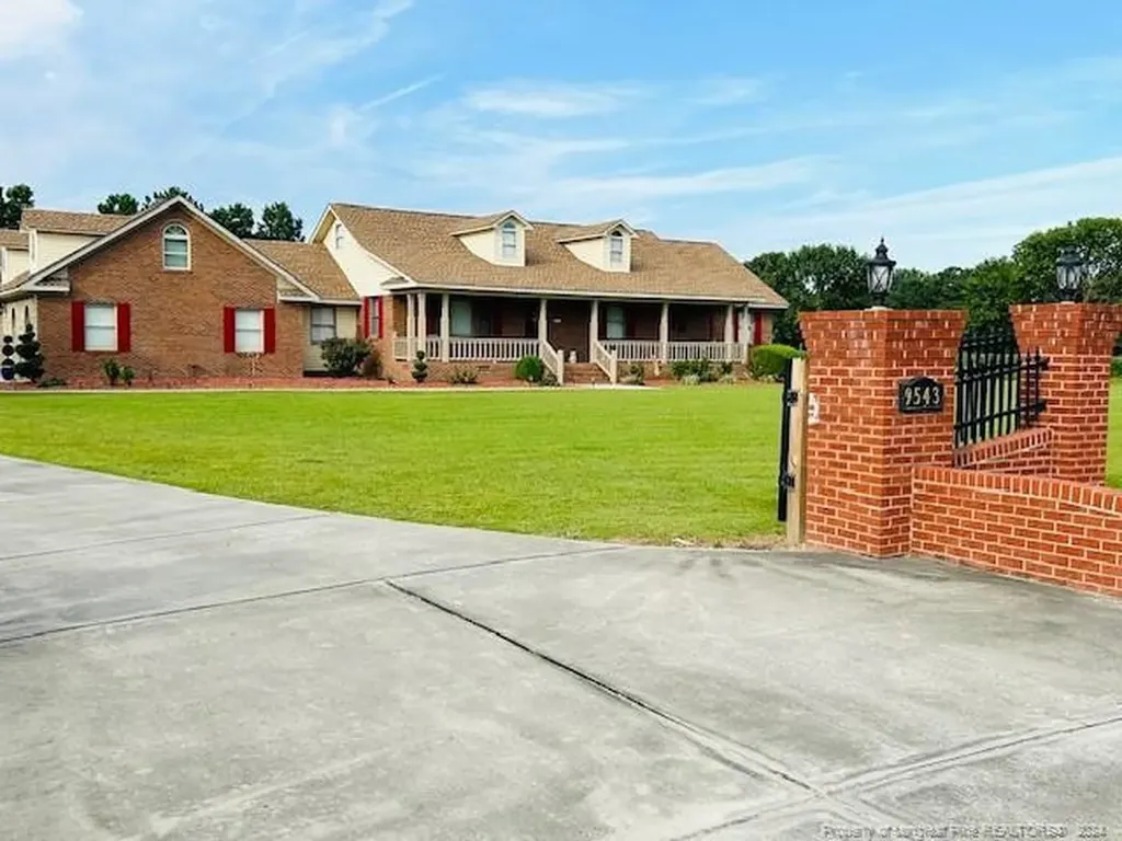 9543 Deep Branch Road Pembroke NC 28372