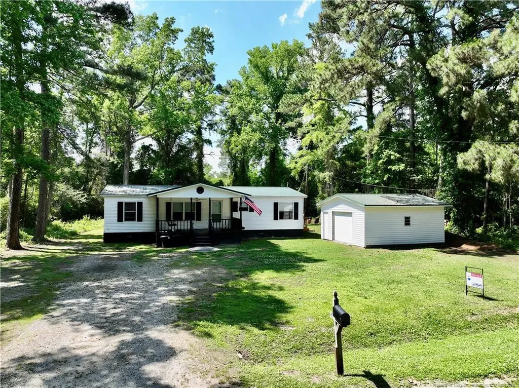 200 Caldonia Lane Lumberton NC 28358