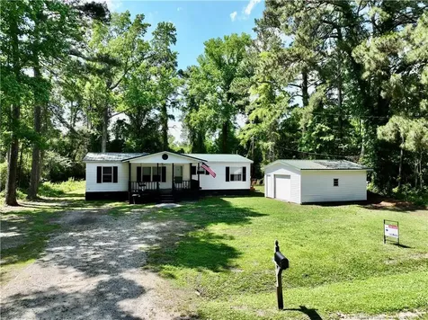200 Caldonia Lane Lumberton NC 28358