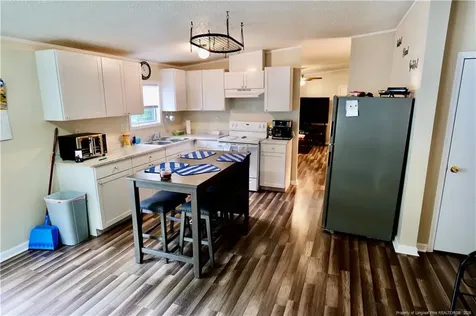 200 Caldonia Lane Lumberton NC 28358