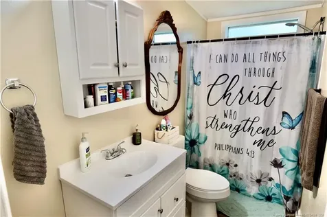 200 Caldonia Lane Lumberton NC 28358