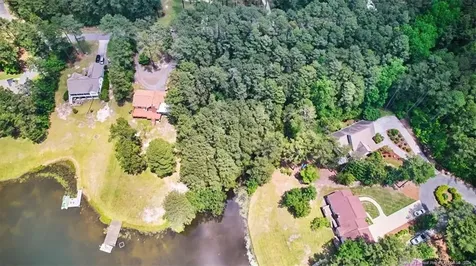 16 Lakeshore Wagram NC 28396