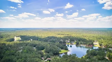 16 Lakeshore Wagram NC 28396