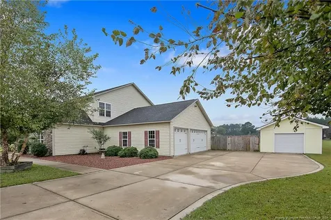 4621 Centennial Drive Wade NC 28395