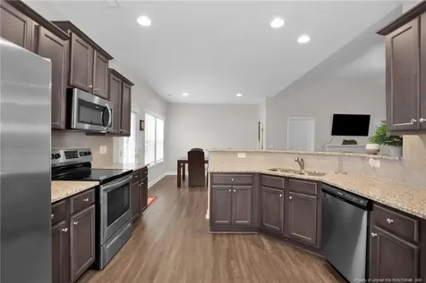 6639 Ramsey Street Fayetteville NC 28311