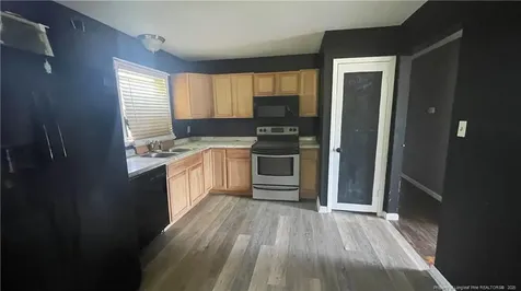 808 Bronco Lane Fayetteville NC 28303