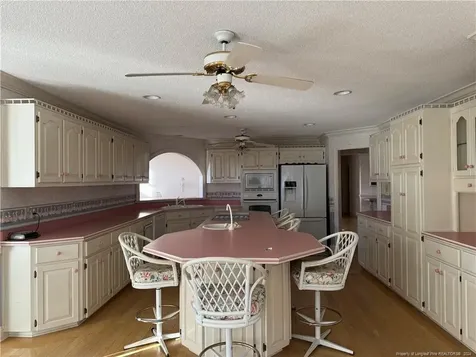 908 E Prospect Avenue Raeford NC 28376