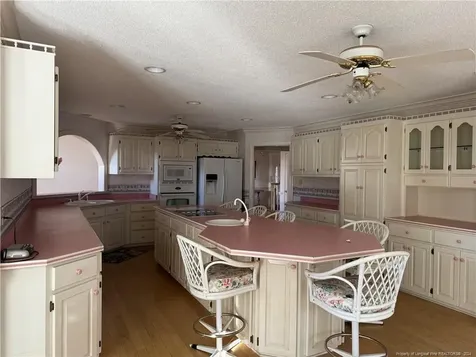 908 E Prospect Avenue Raeford NC 28376