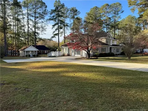 908 E Prospect Avenue Raeford NC 28376