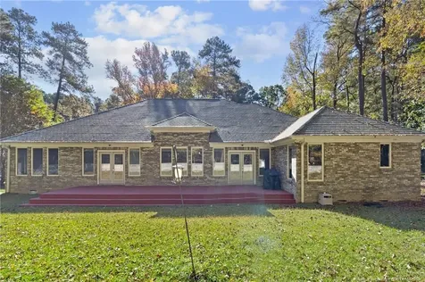 912 Botany Woods Drive Sanford NC 27330
