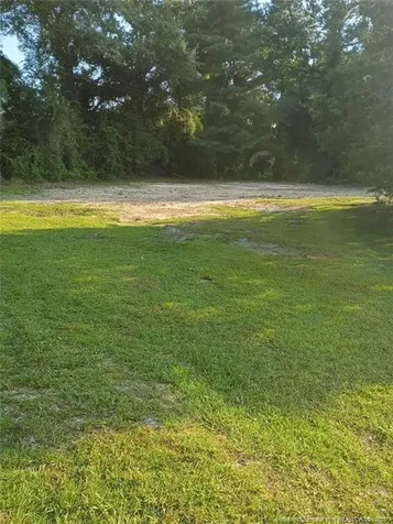 1003 Fayetteville Road Raeford NC 28376