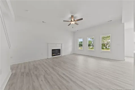 142 Peeler Circle Raeford NC 28376