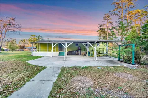 727 Rice Road Lumberton NC 28358
