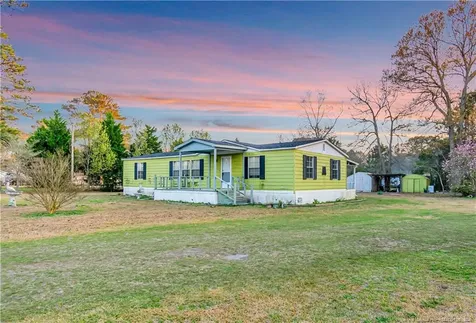 727 Rice Road Lumberton NC 28358