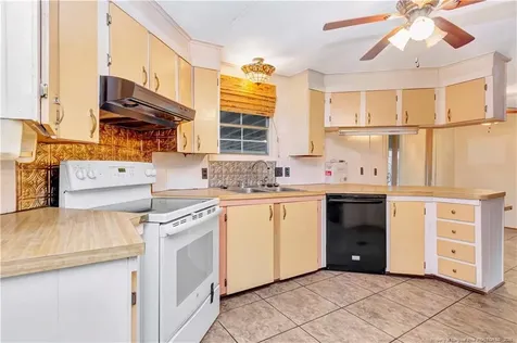 727 Rice Road Lumberton NC 28358