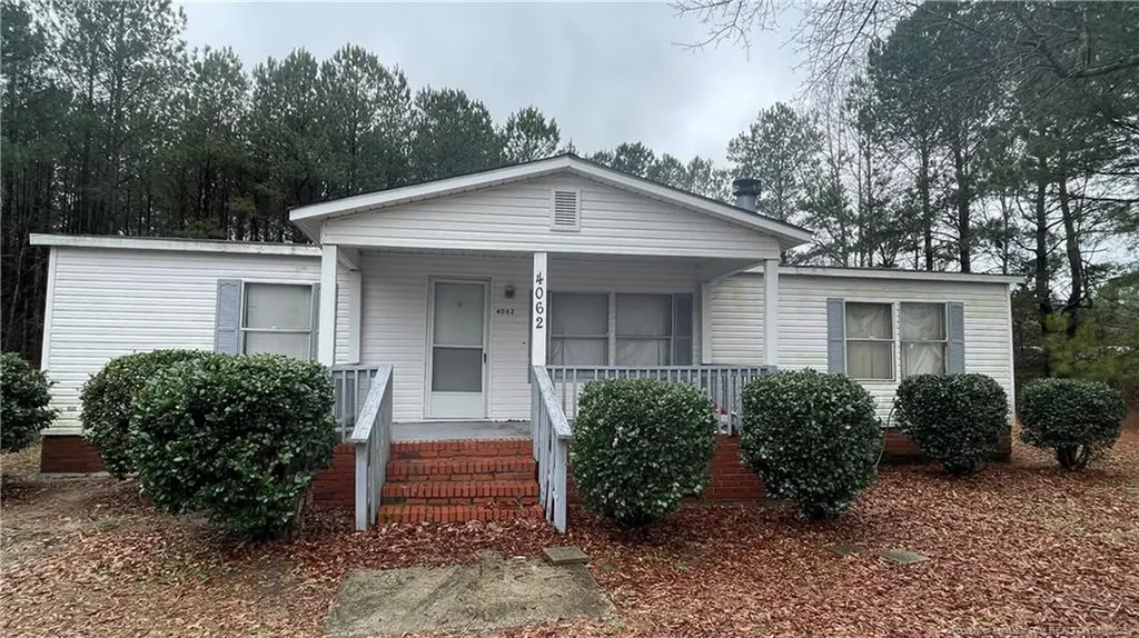 4062 Dudley Street Fayetteville NC 28312