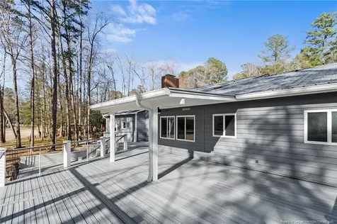 527 Perth Drive Sanford NC 27332