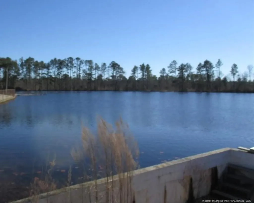 5869 Permastone Lake Road Hope Mills NC 28348