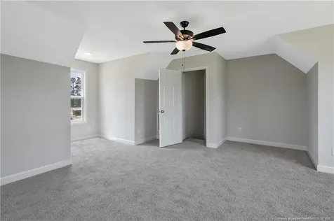 3018 Dinwiddle Drive Wade NC 28395