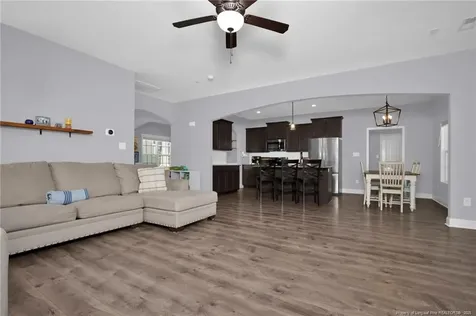 284 Weston Woods Street Raeford NC 28376