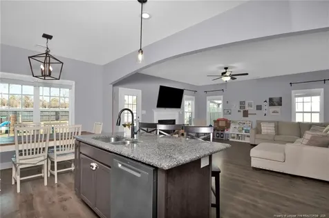 284 Weston Woods Street Raeford NC 28376