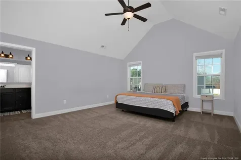 284 Weston Woods Street Raeford NC 28376