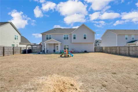 284 Weston Woods Street Raeford NC 28376