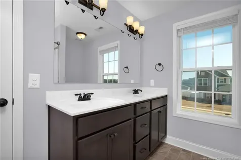 284 Weston Woods Street Raeford NC 28376
