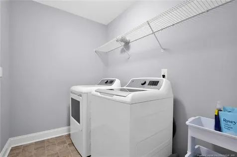 284 Weston Woods Street Raeford NC 28376