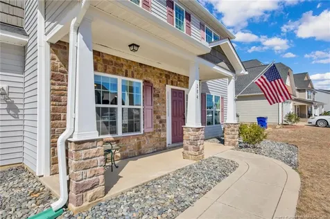 284 Weston Woods Street Raeford NC 28376