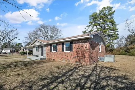 4706 Brandon Court Fayetteville NC 28311